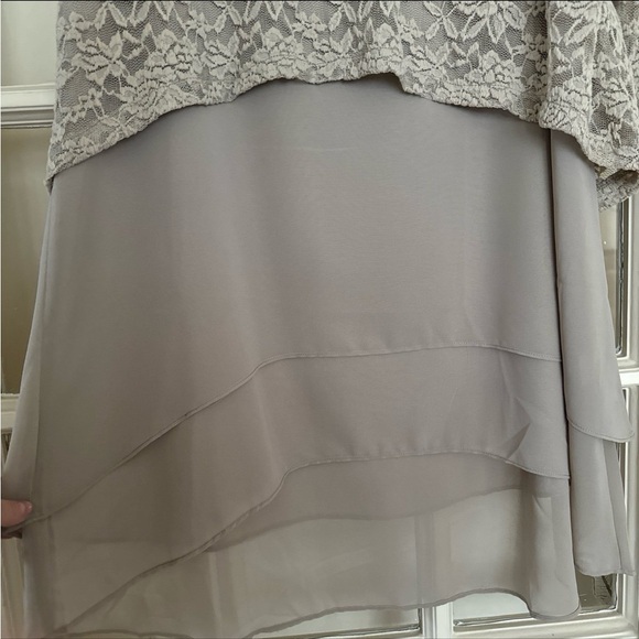 Kate & Mallory lace & chiffon triple layer tunic - Picture 4 of 9